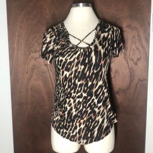 Women’s top Jennifer Lopez